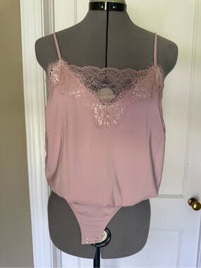 Express Blush Pink Lace Trim Bodysuit
